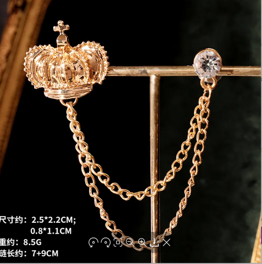 Elegant Gold Crownlink Royal Chain Brooch Unisex
