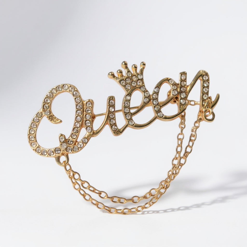 Gold Queen Chain letter Brooch for women