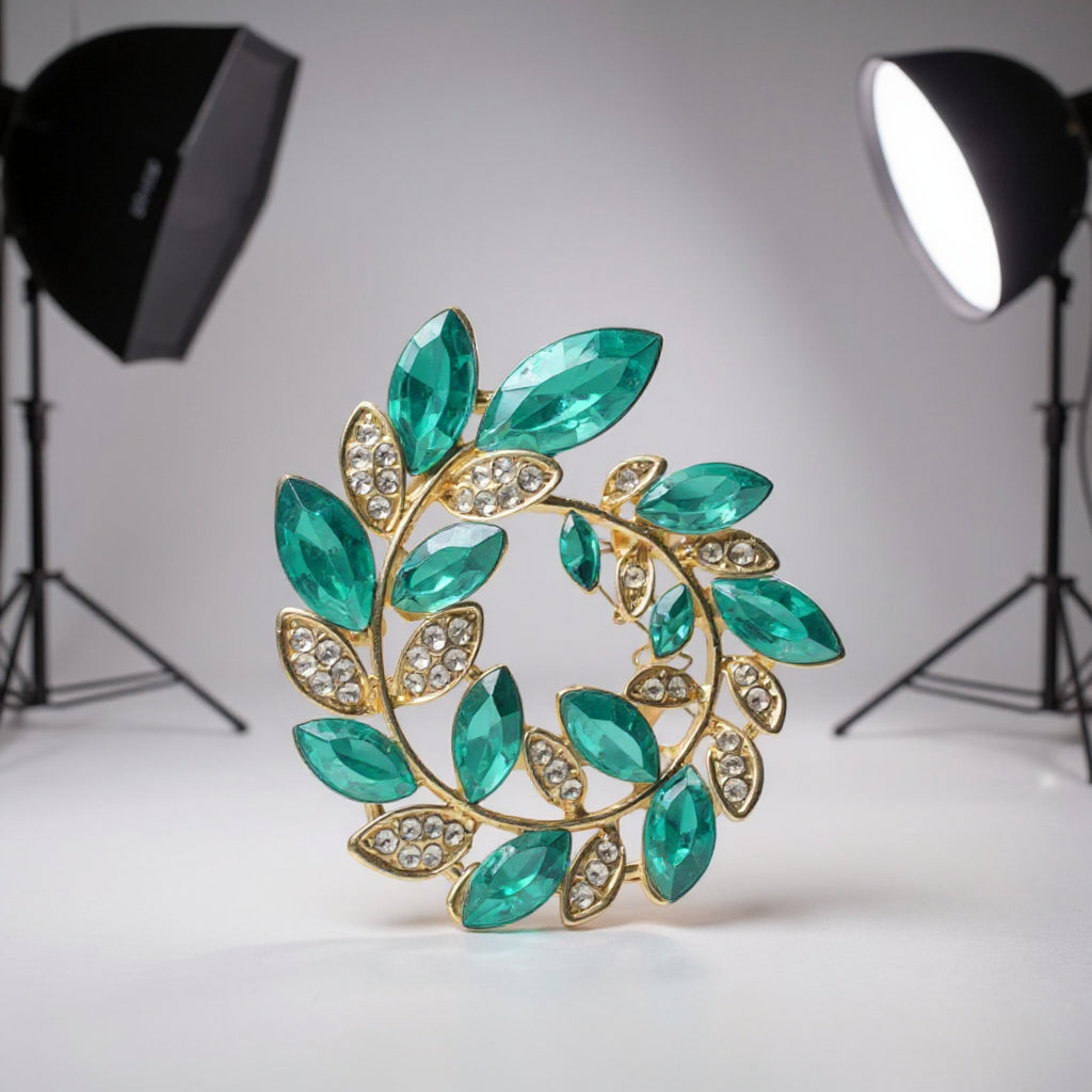 Army Green Shiny Wreath Alloy Inlay Rhinestones Brooch
